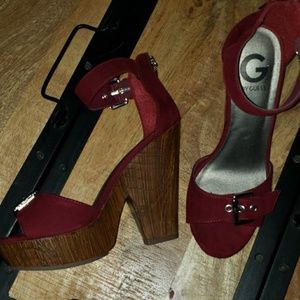 By Guess sexy heels